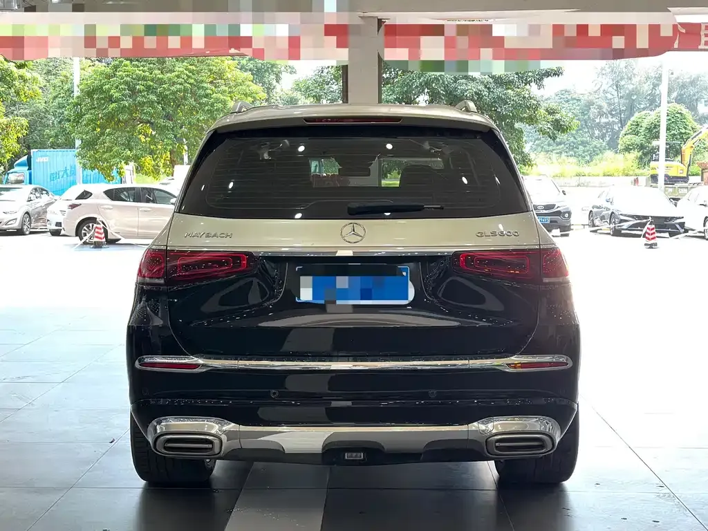 Mercedes-Benz GLS — фото 6