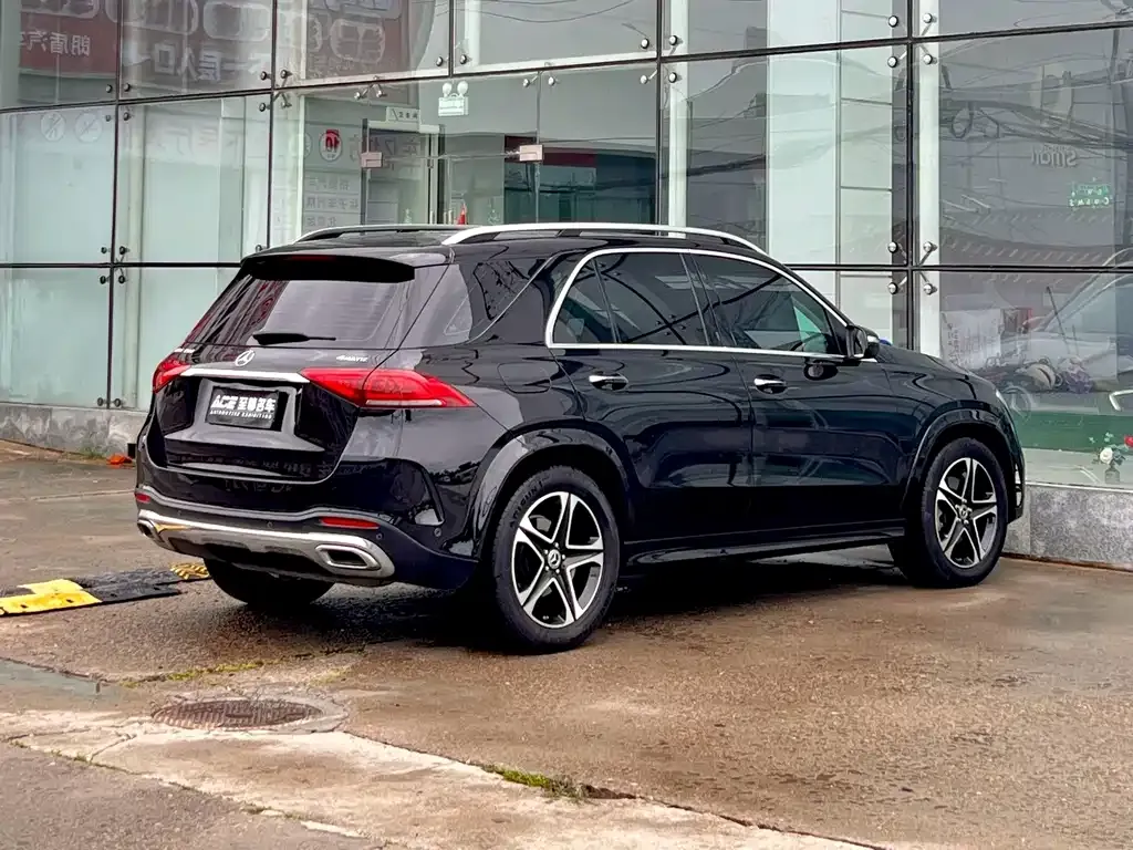 Mercedes-Benz GLE (Import) — фото 9