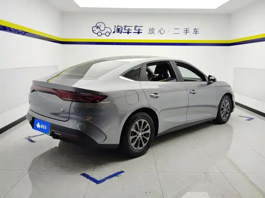 BYD Qin L — фото 4