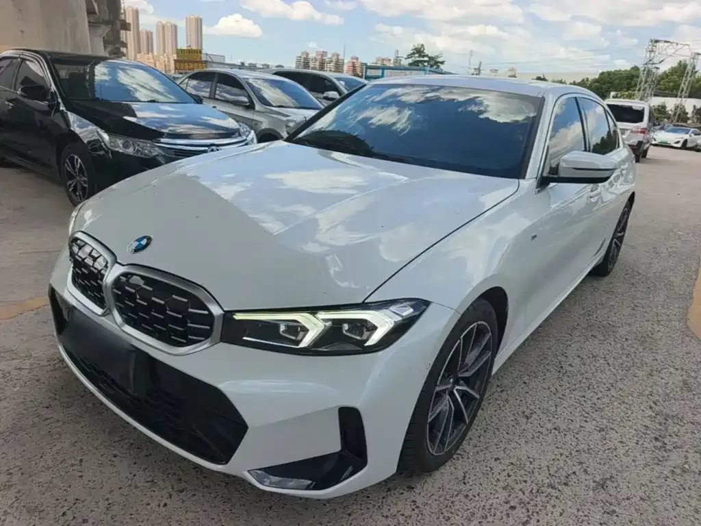 BMW 3 Series — фото 1
