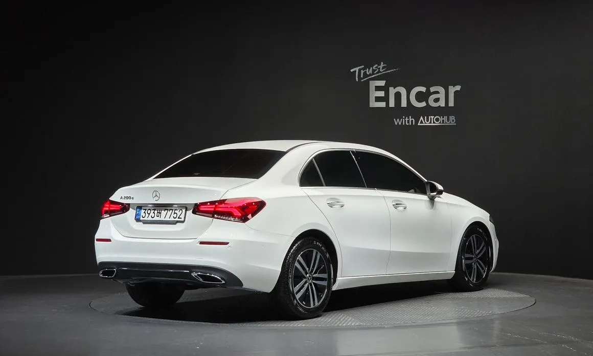 Mercedes-Benz A-Class — фото 6