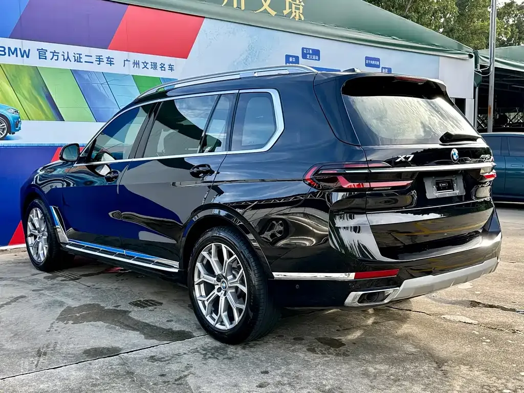 BMW X7 — фото 10