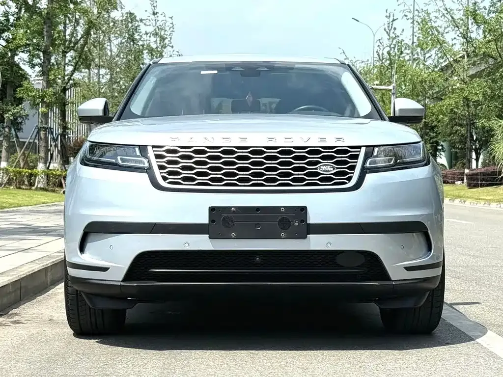 Land Rover Velar — фото 10