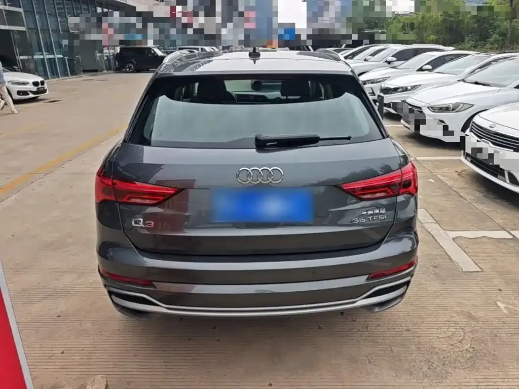 Audi Q3 — фото 5