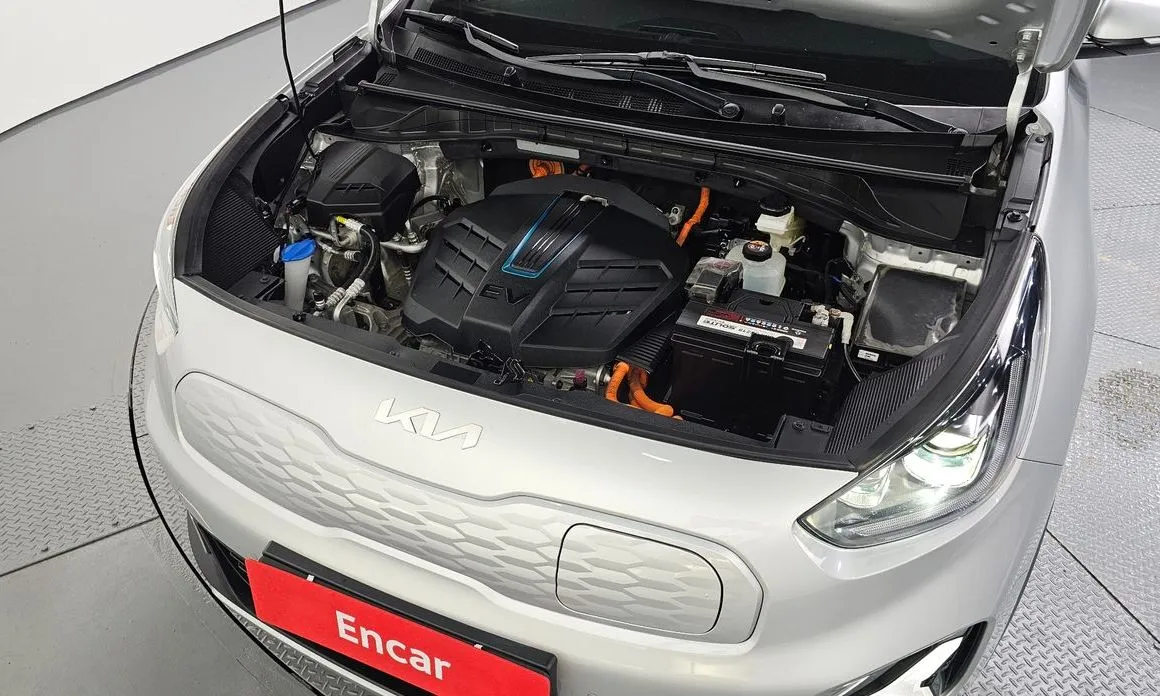 Kia Niro — фото 10