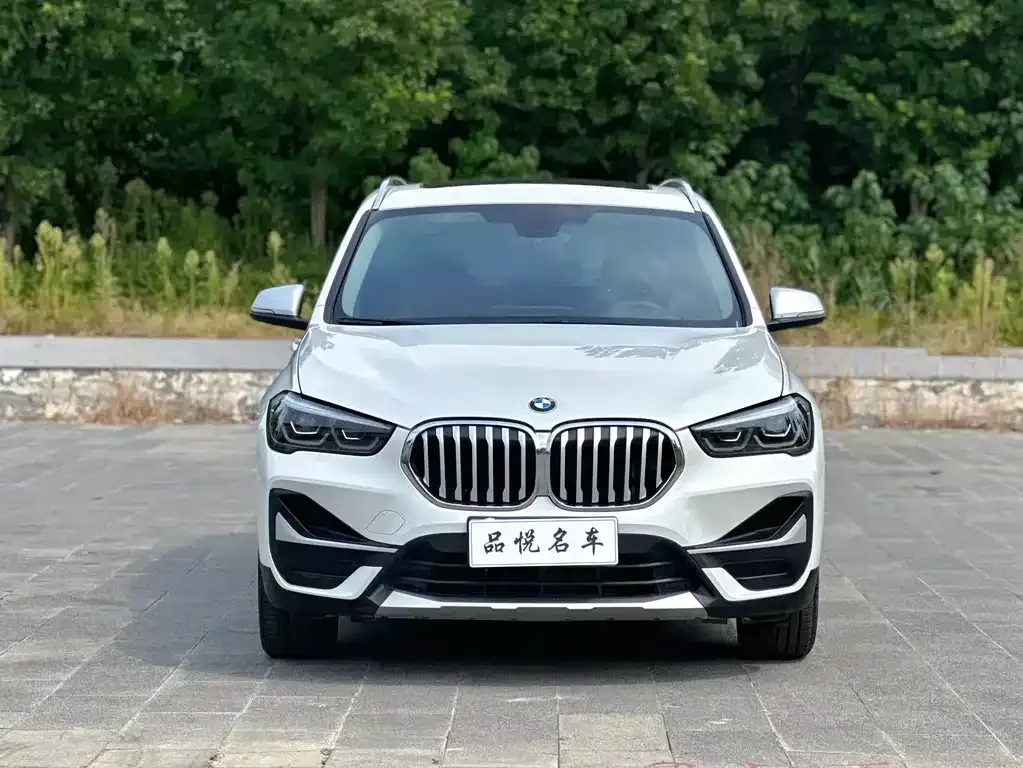 BMW X1 — фото 7