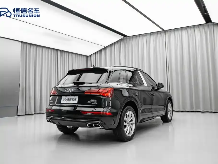 Audi Q5L — фото 4