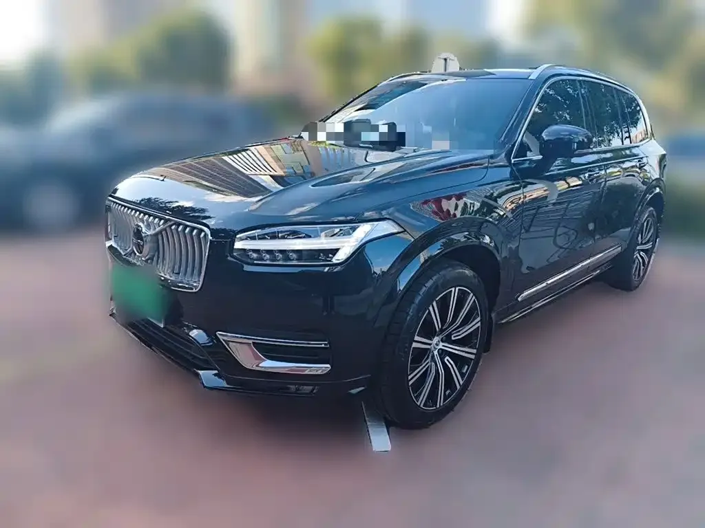 Volvo XC90 — фото 1