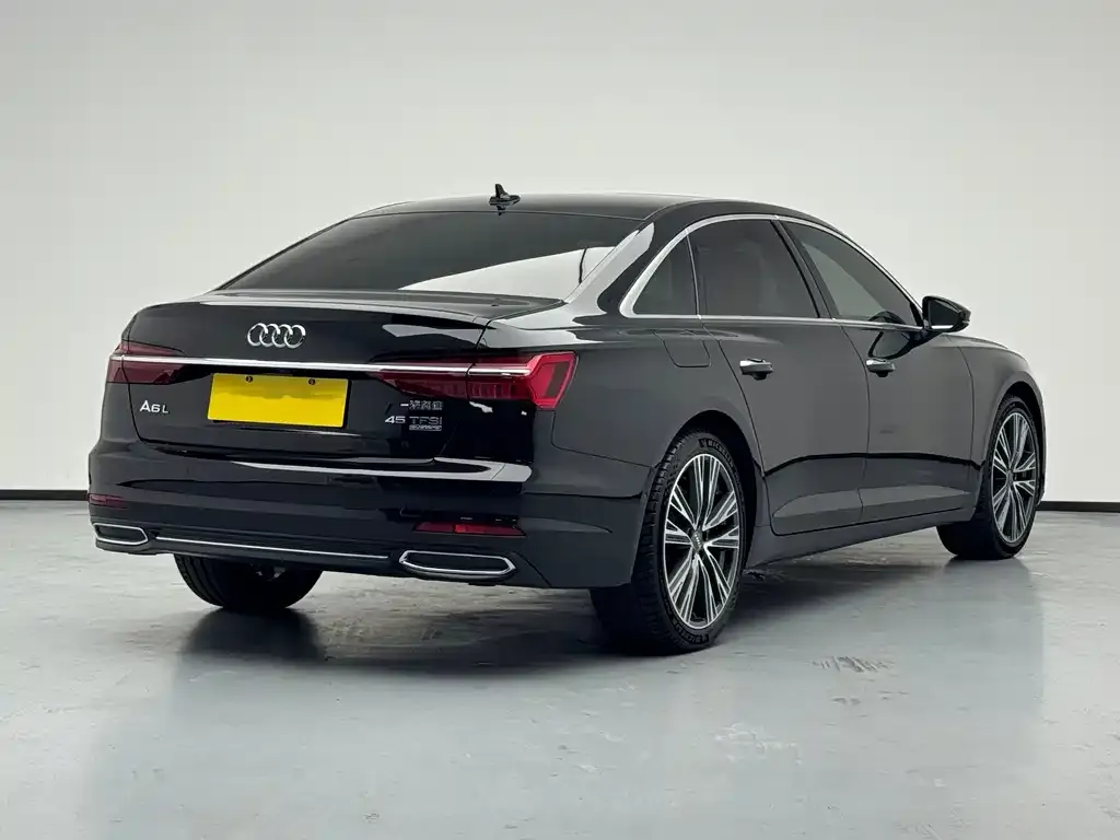 Audi A6L — фото 4