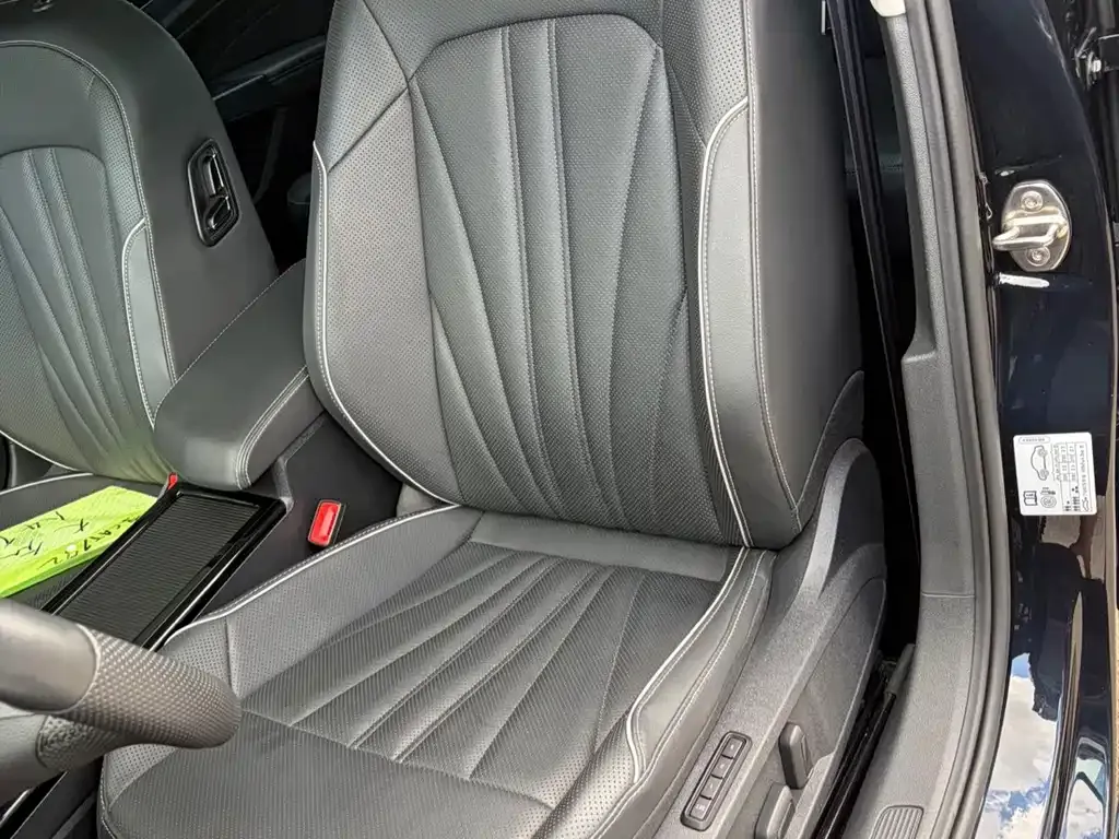 Volkswagen Passat — фото 2