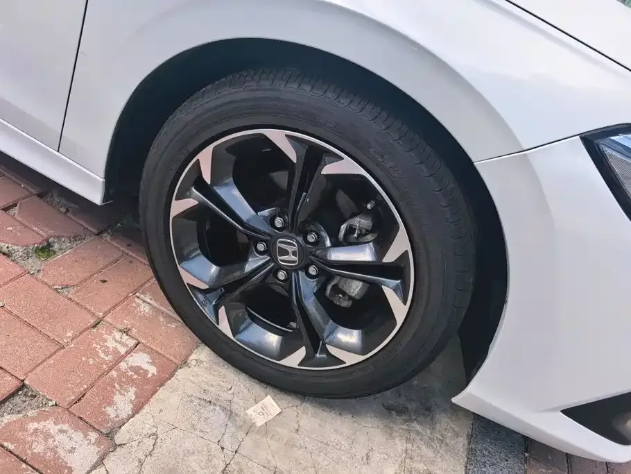 Honda Civic — фото 5
