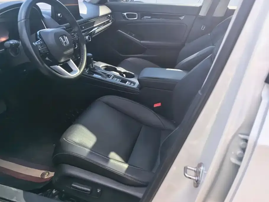 Honda Civic — фото 2