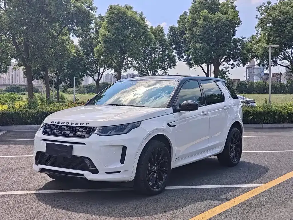 Land Rover Discovery Sport — фото 1
