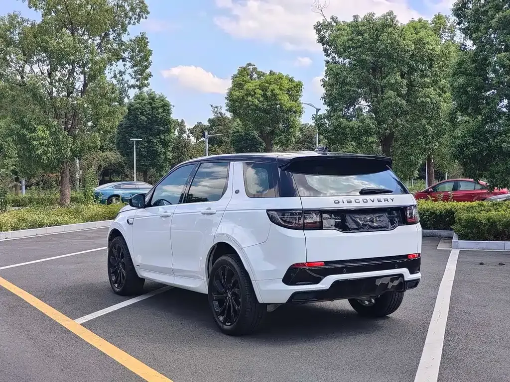 Land Rover Discovery Sport — фото 8