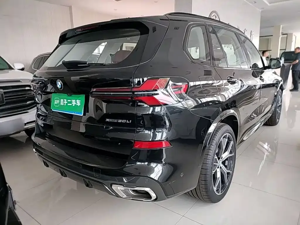 BMW X5 — фото 5