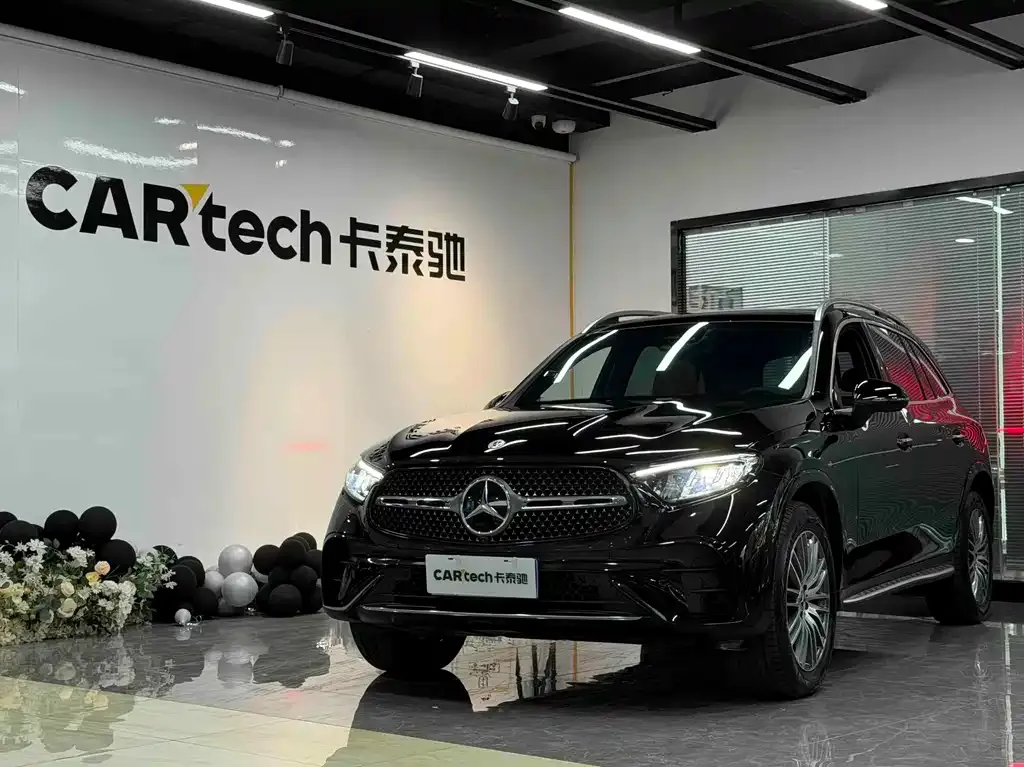 Mercedes-Benz GLC — фото 1