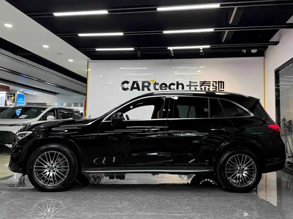 Mercedes-Benz GLC — фото 10