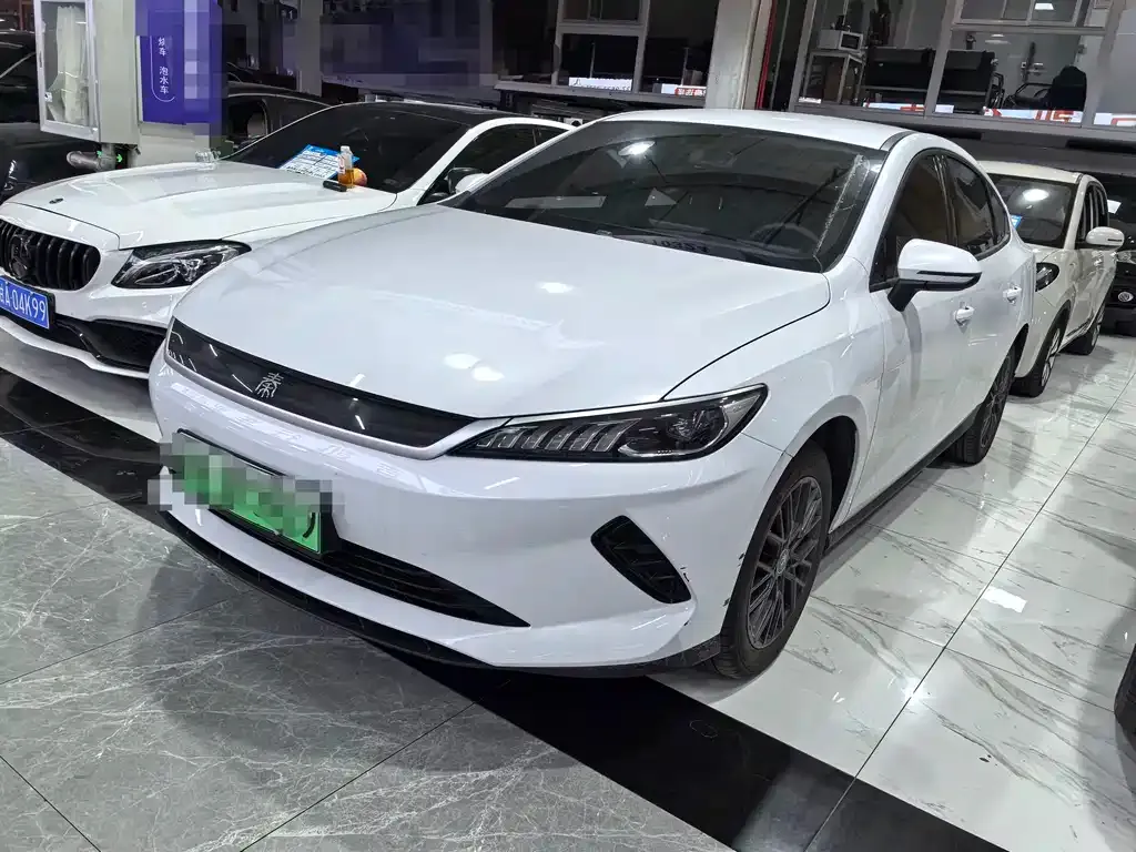 BYD Qin PLUS — фото 1