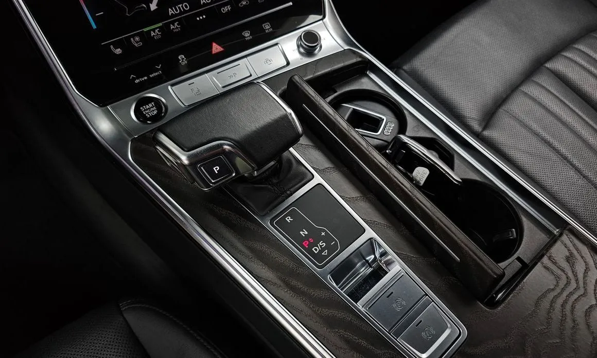 Audi A6 — фото 5