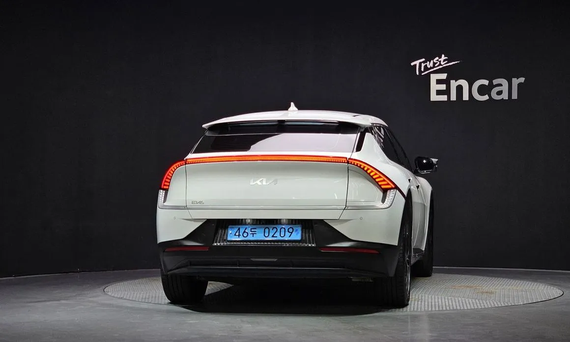 Kia EV6 — фото 3