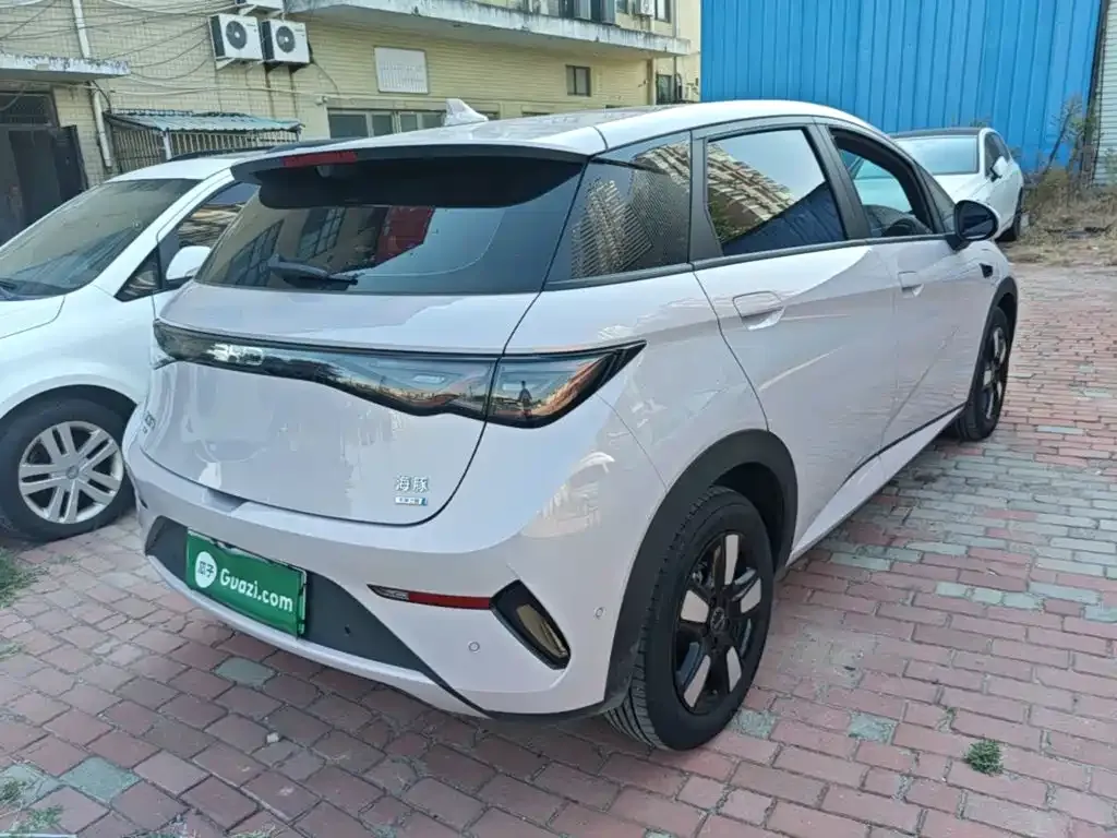 BYD Dolphin — фото 8