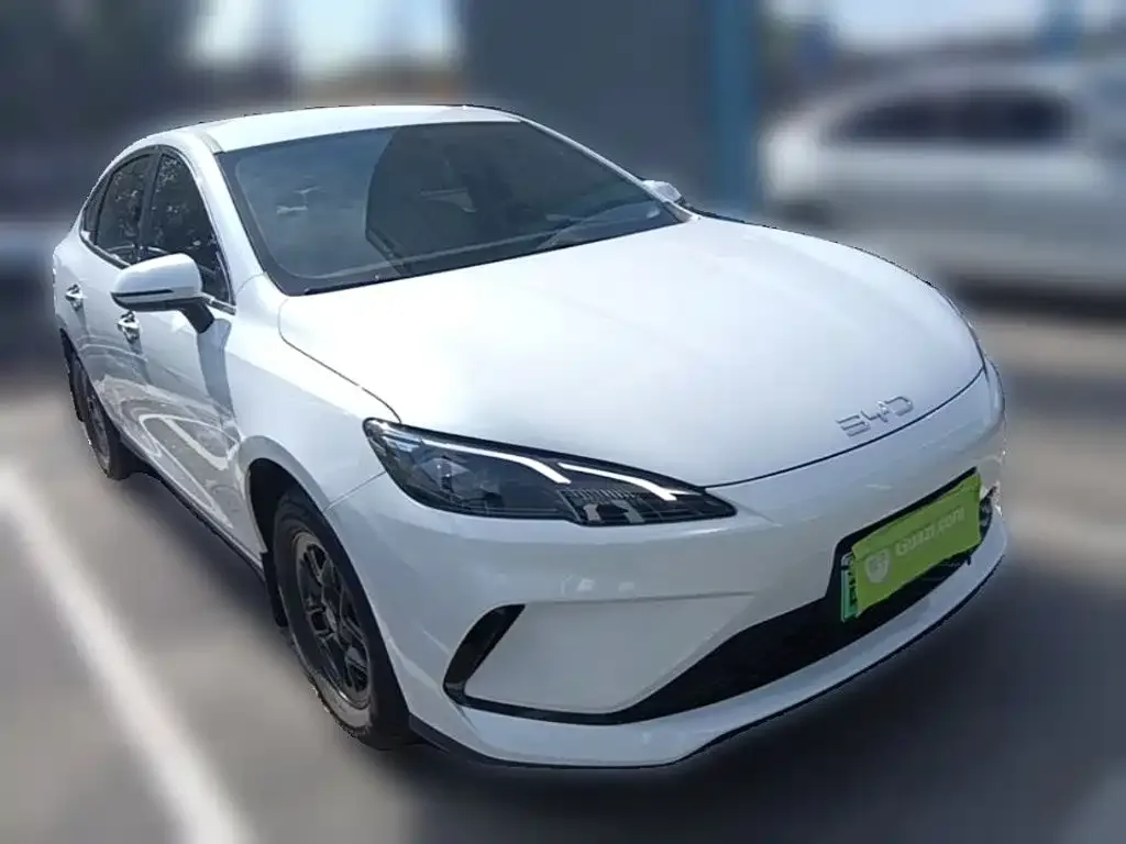 BYD Seal 05 DM-i — фото 4