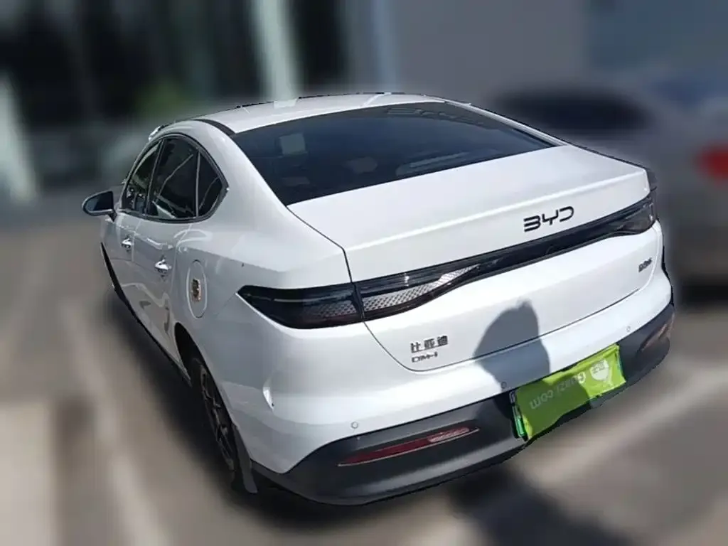 BYD Seal 05 DM-i — фото 6