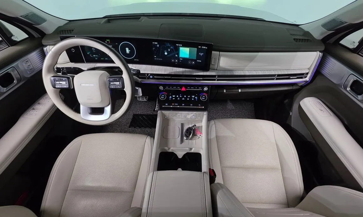 Hyundai Santafe — фото 8