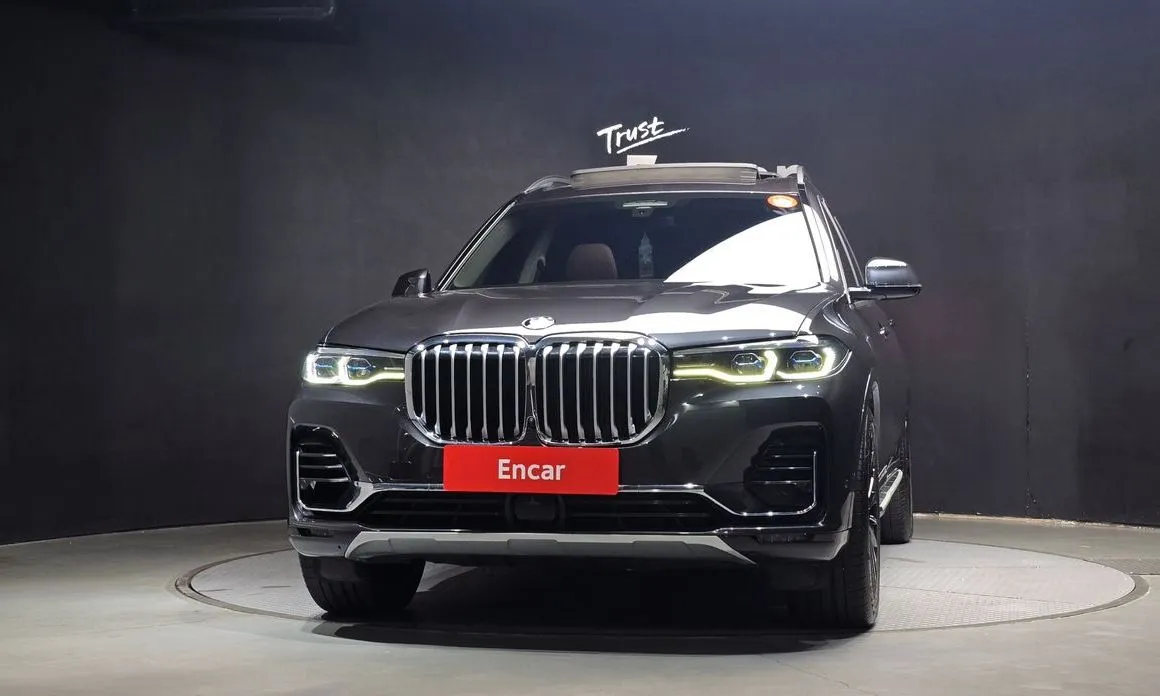BMW X7 — фото 5