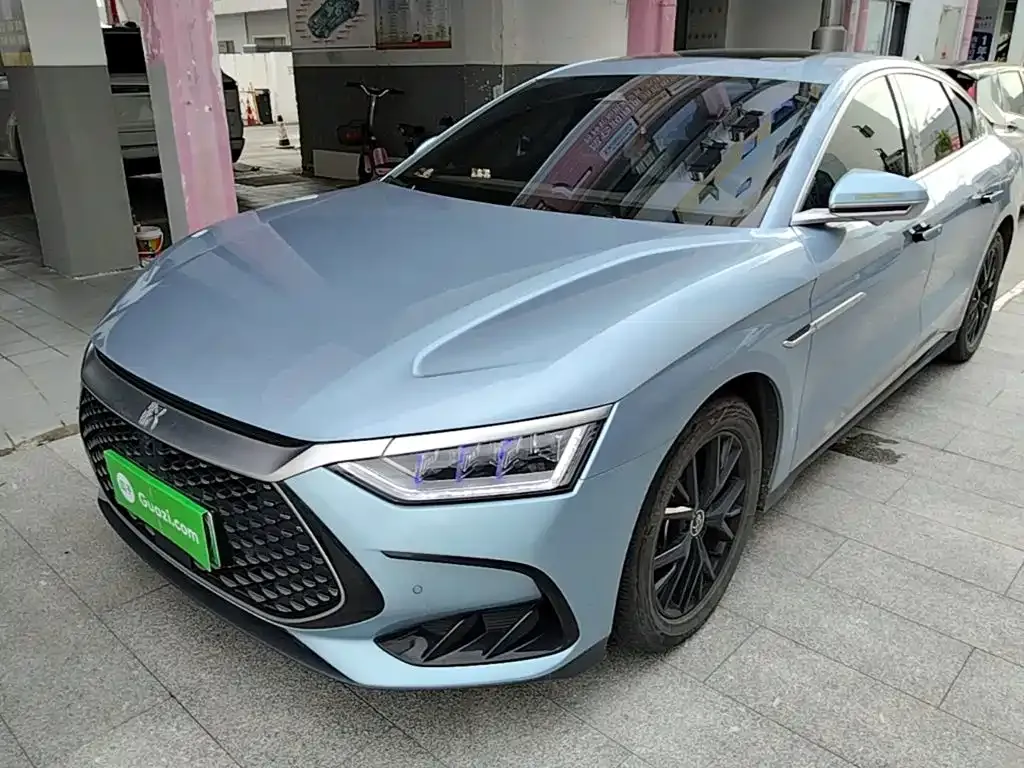 BYD Han — фото 10