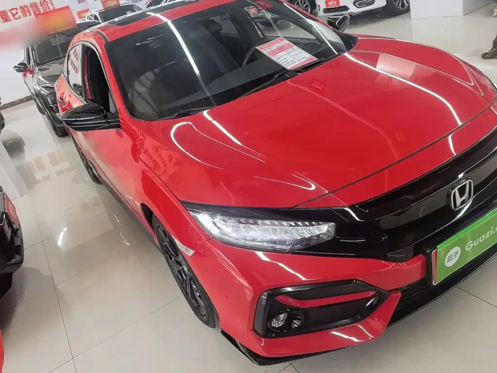 Honda Civic — фото 10