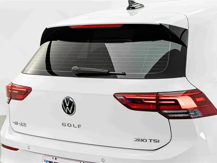 Volkswagen Golf — фото 5