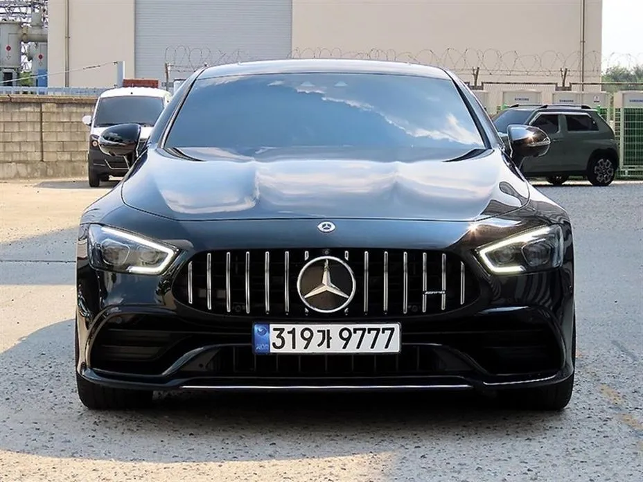 Mercedes-Benz AMG GT — фото 4