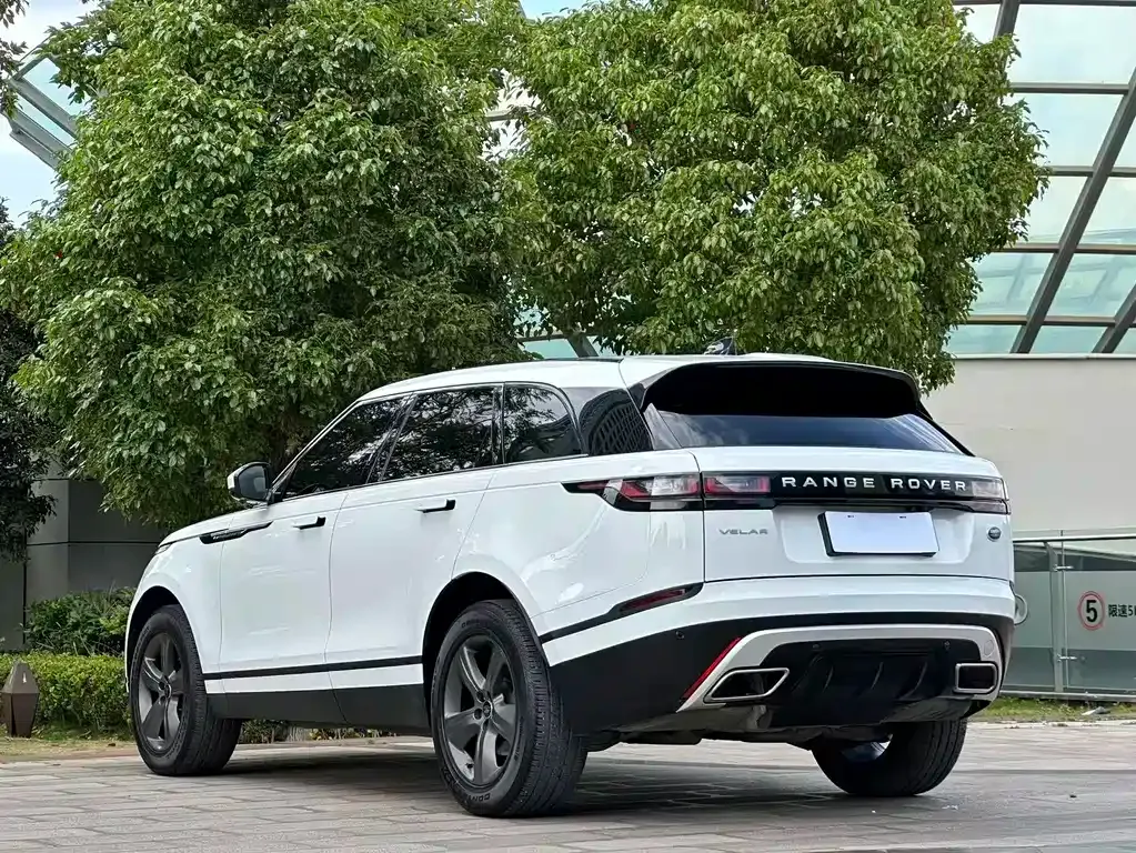 Land Rover Velar — фото 6