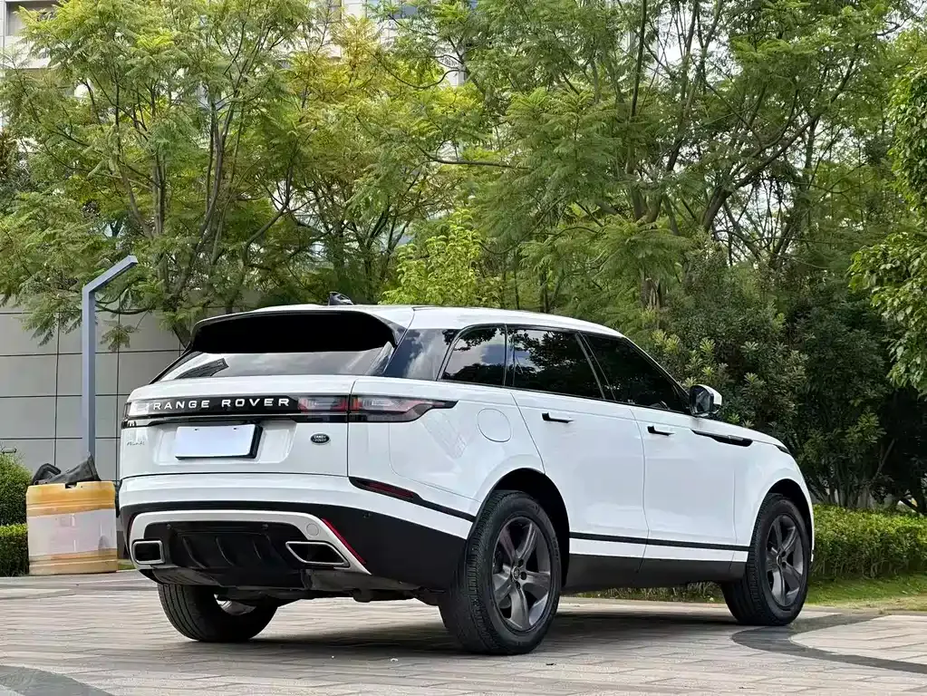 Land Rover Velar — фото 8