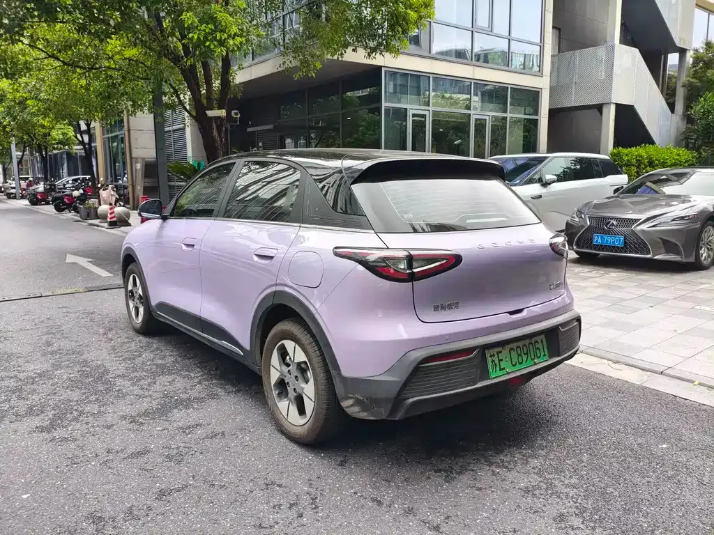 Geely Starburst — фото 8