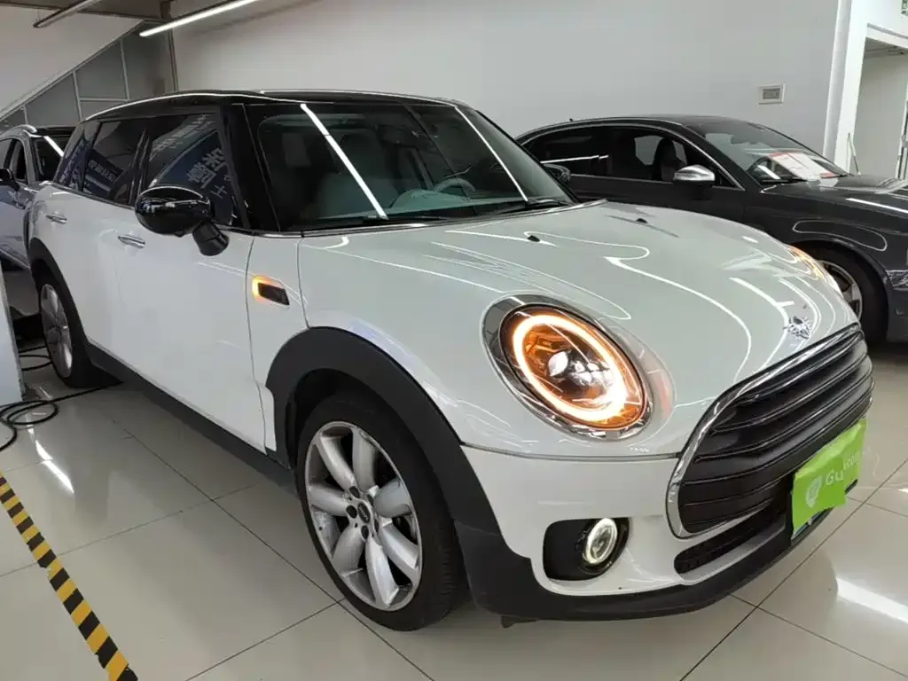 MINI Clubman — фото 10