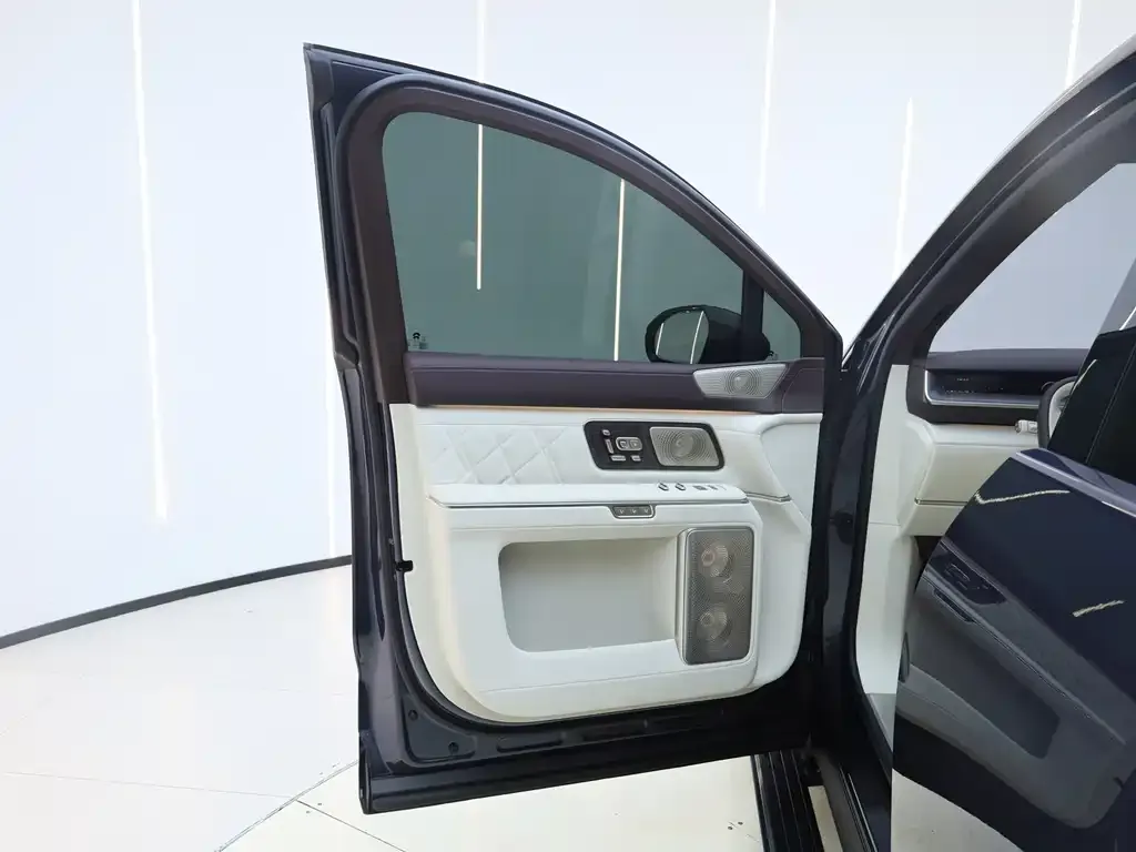 NIO ES9 — фото 7
