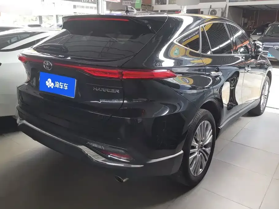 Toyota Harrier — фото 10