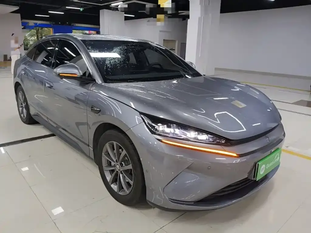 BYD Qin L — фото 10