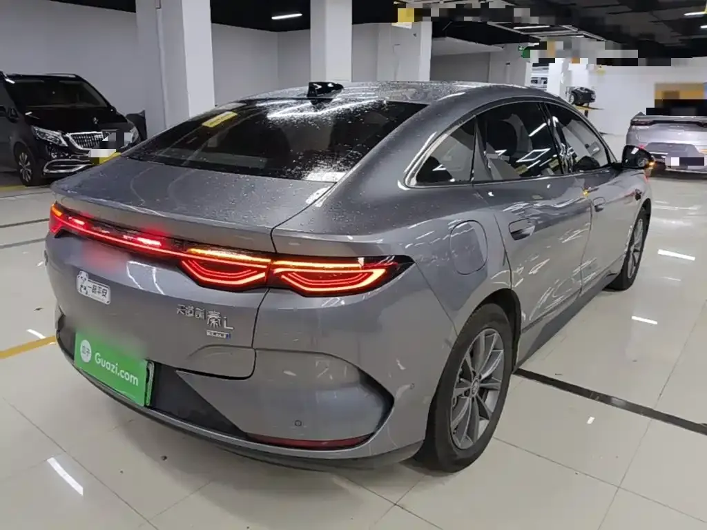 BYD Qin L — фото 4