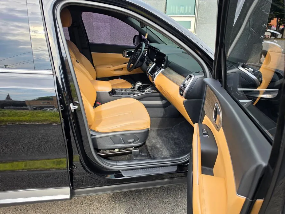Kia Sorento — фото 7