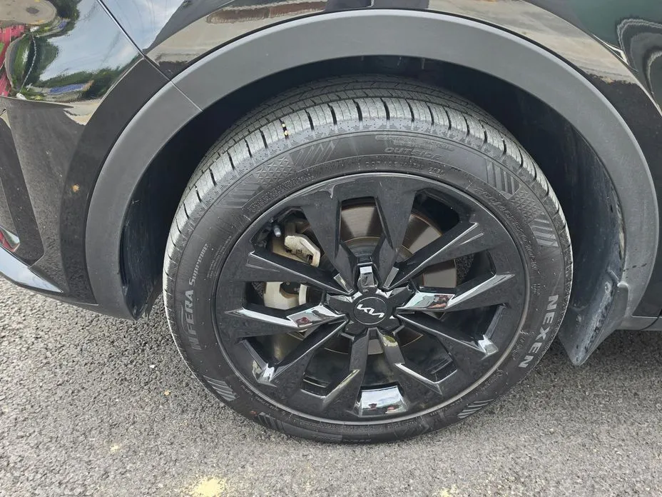 Kia Sorento — фото 9