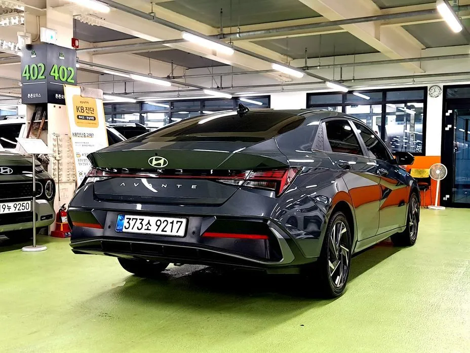 Hyundai AVANTE — фото 7