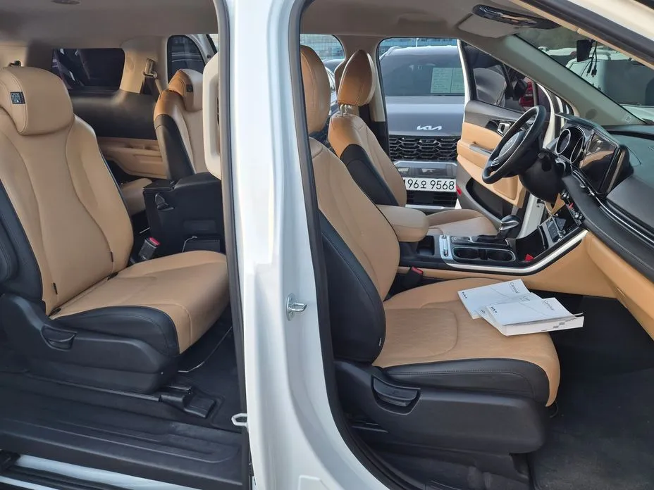 Kia Carnival — фото 2