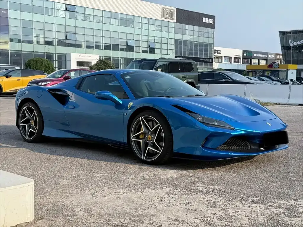 Ferrari F8 — фото 5