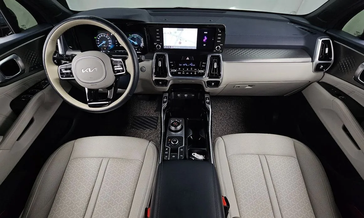 Kia Sorento — фото 4