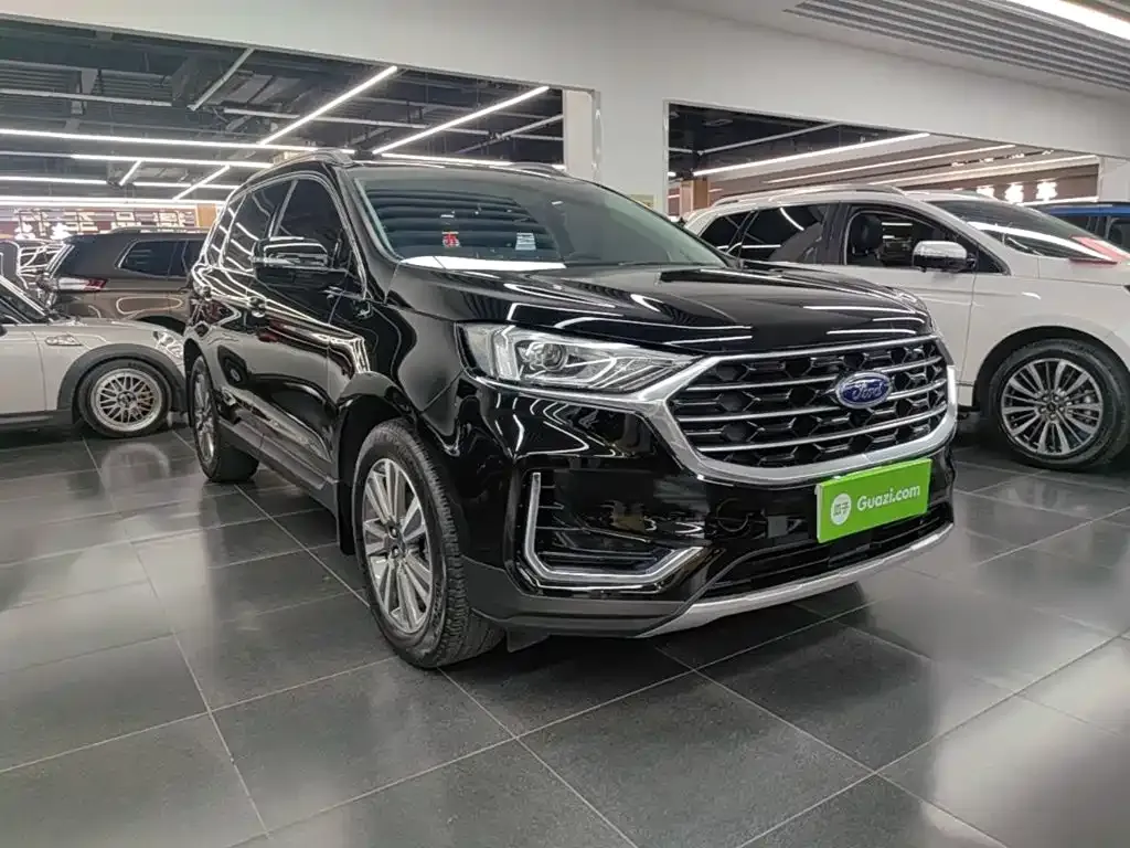 Ford Edge — фото 5