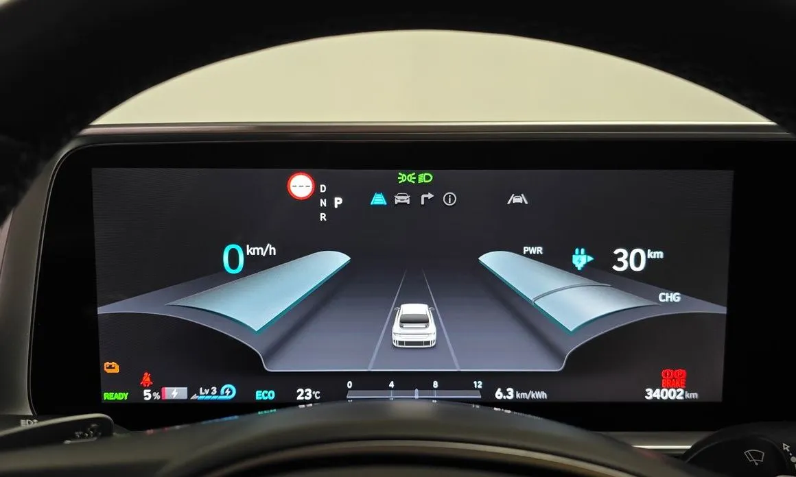 Hyundai Ioniq6 — фото 2