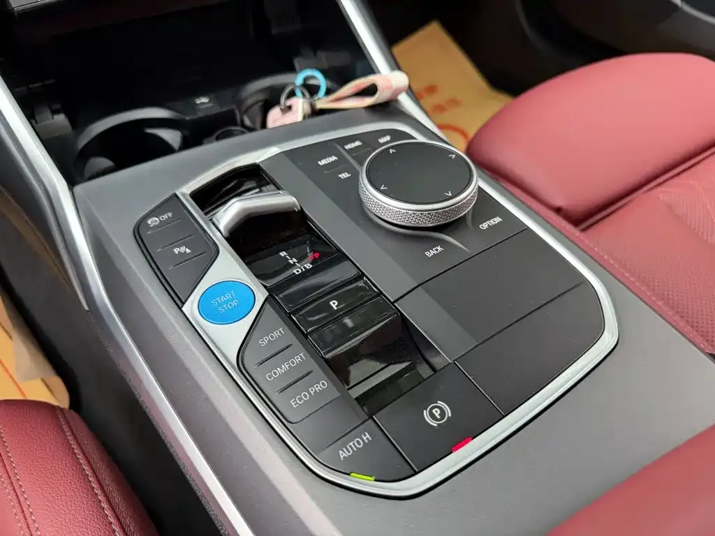 BMW i3 — фото 2